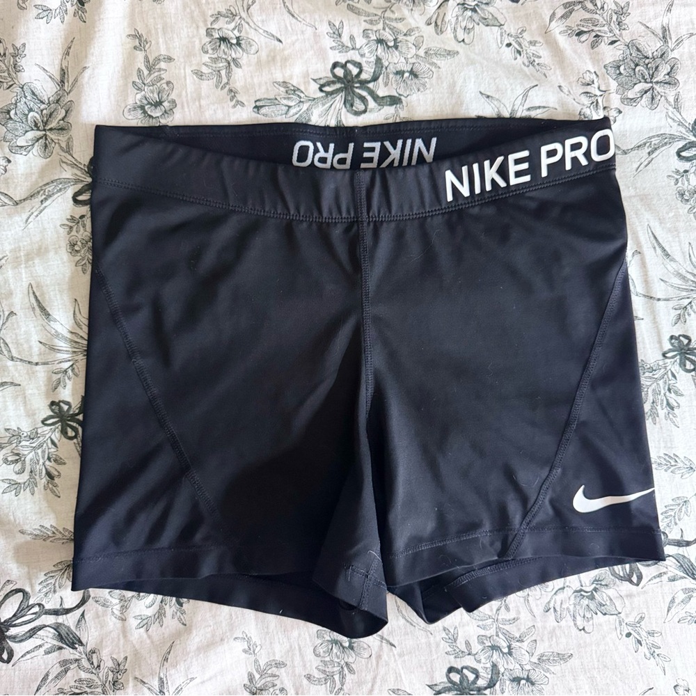 Nike Pro 3" Women's Black Athletic Shorts